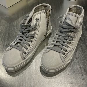 P448 high top sneaker with snake print on back in box